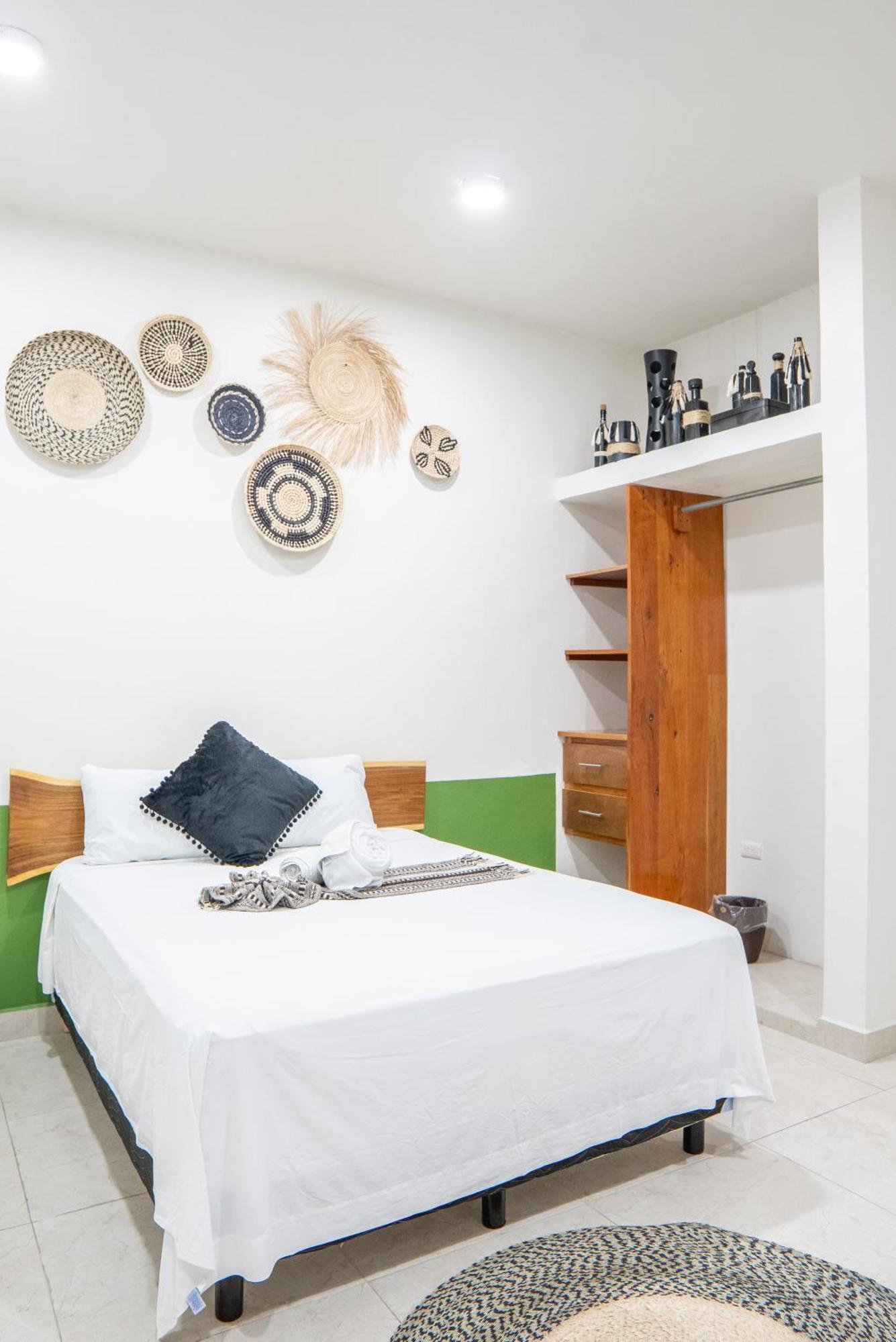 בקאלאר Hotel Makech חדר תמונה